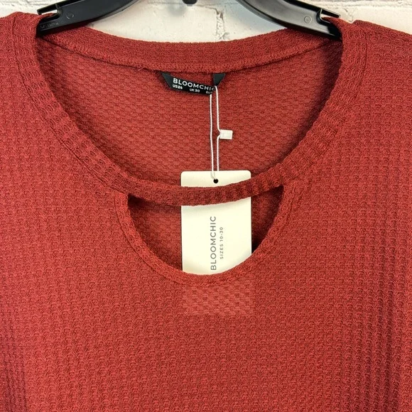 BloomChic Rust Waffle Knit Balloon Sleeve Top Plus Size 4X - Picture 7 of 7